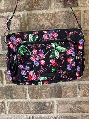 Vera Bradley Blackberry Black Quilted Crossbody Purse Berry Floral Organizer Bag